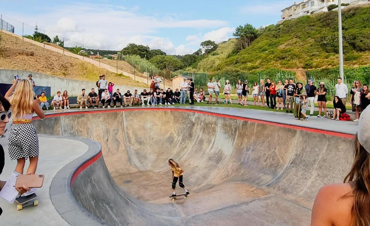 Tika Surf Camp Ericeira Hotell Carvoeira Exteriör bild